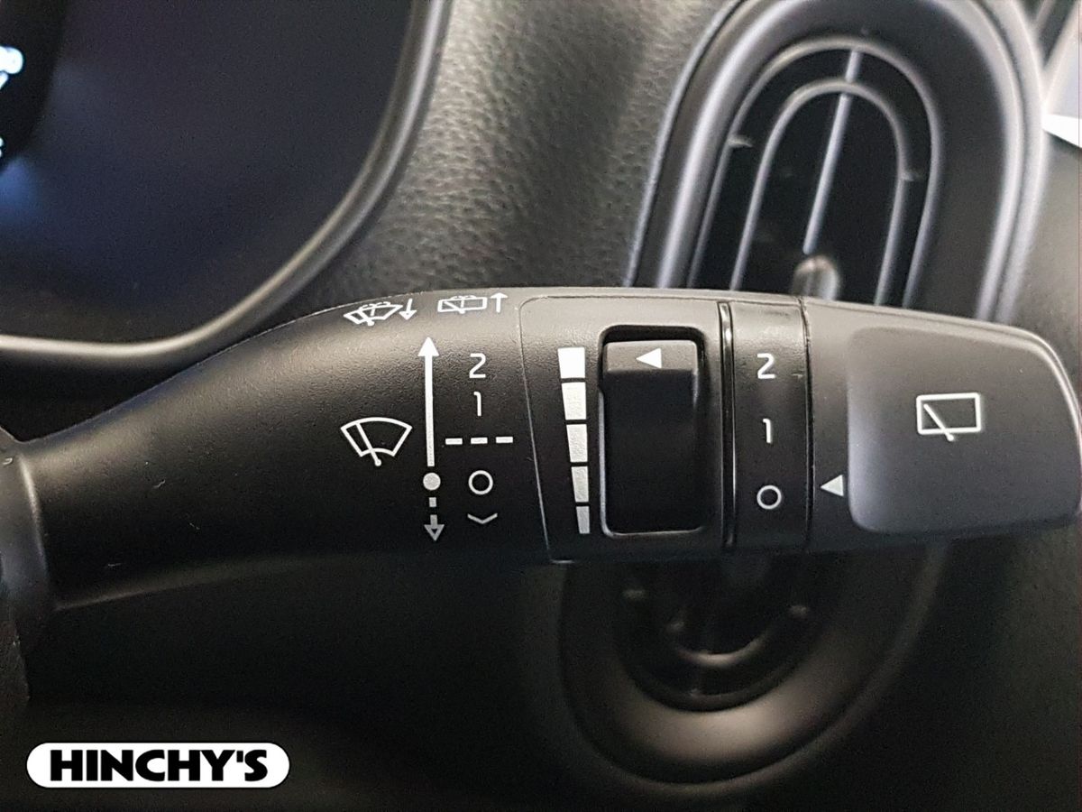 Kia Kia Picanto251 1.0 5Dr Sparkling Silver *251 OFFER 3.9% FINANCE AVAILABLE *