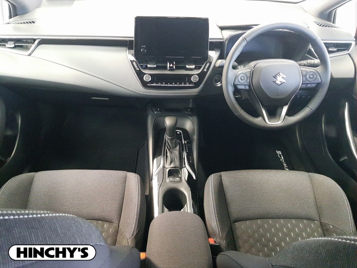Suzuki Suzuki Swace252 Motion 1.8 HEV in Platinum Pearl White