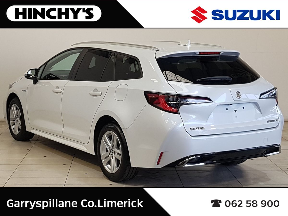 Suzuki Suzuki Swace252 Motion 1.8 HEV in Platinum Pearl White
