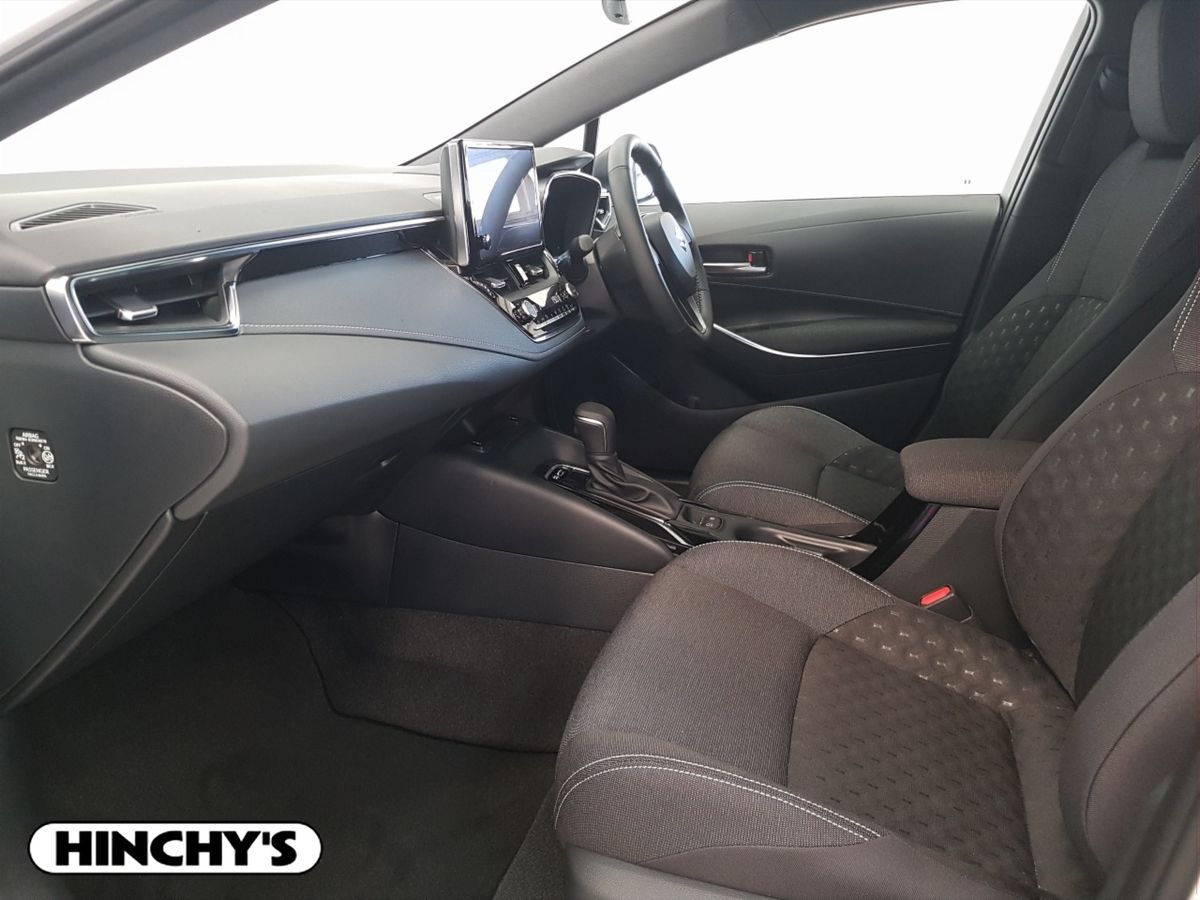 Suzuki Suzuki Swace252 Motion 1.8 HEV in Platinum Pearl White