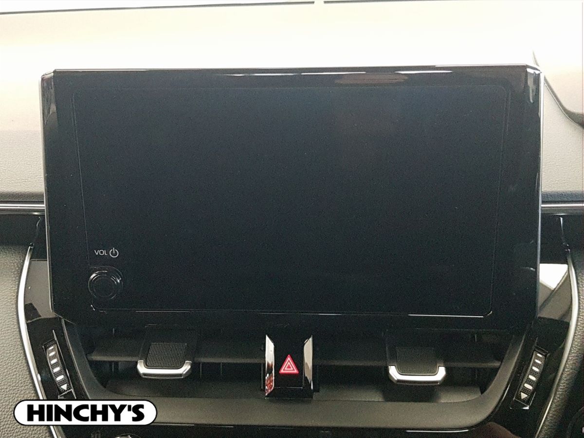 Suzuki Suzuki Swace252 Motion 1.8 HEV in Platinum Pearl White