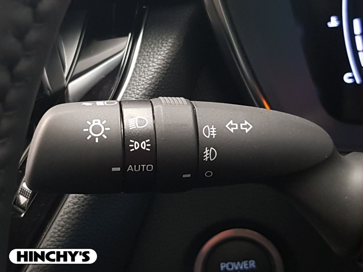 Suzuki Suzuki Swace252 Motion 1.8 HEV in Platinum Pearl White