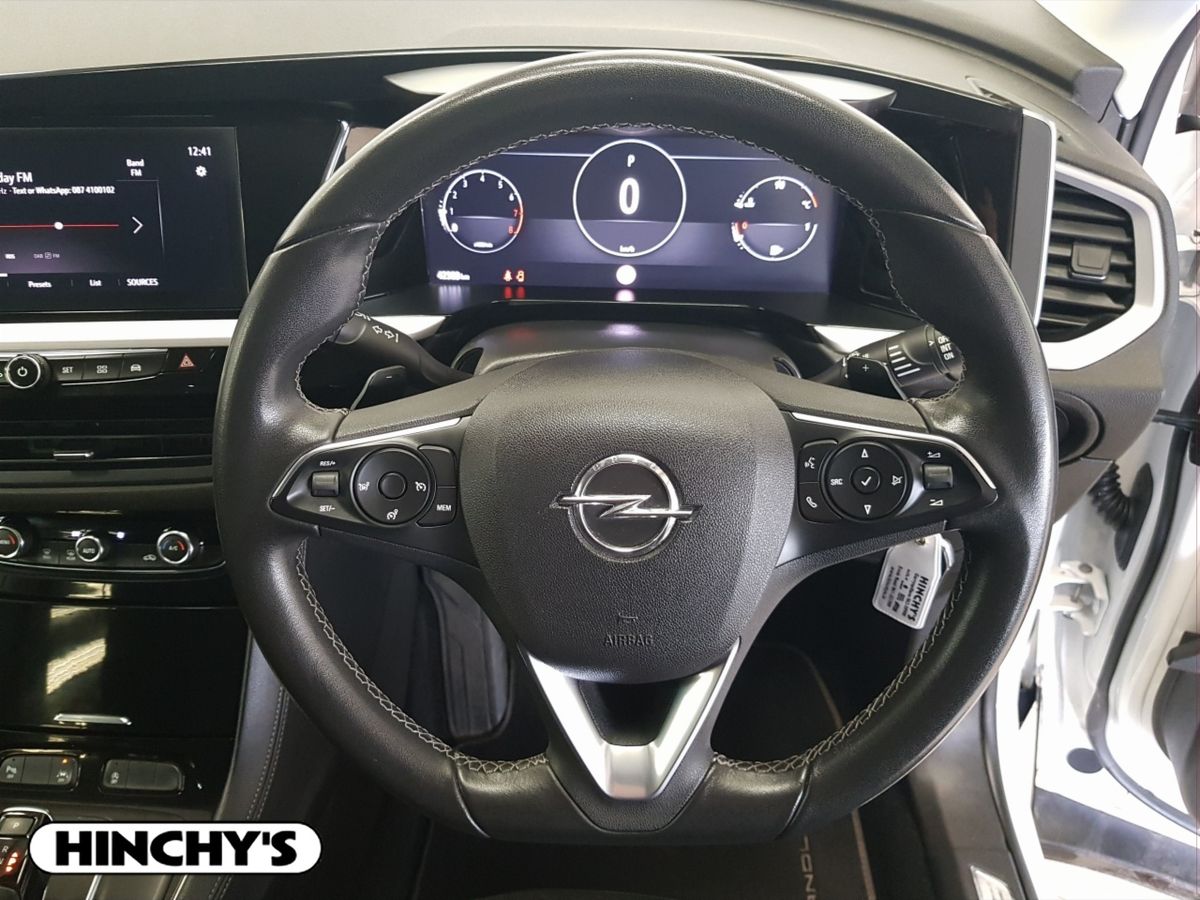 Opel Opel GRANDLAND X231 GRANDLAND X SRI 1.2 130BHP