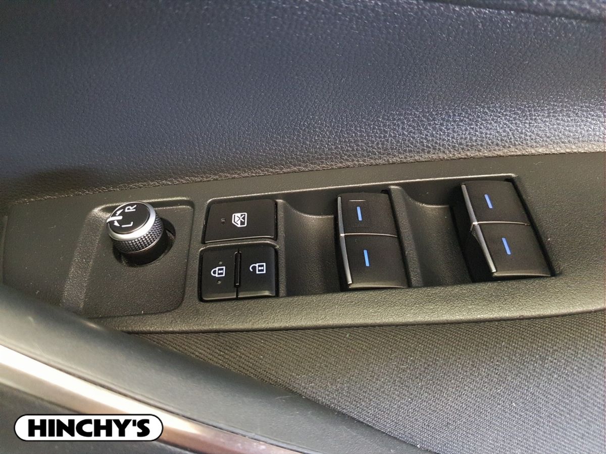 Toyota Toyota Corolla201 1.8 Hybrid Luna Hatchback