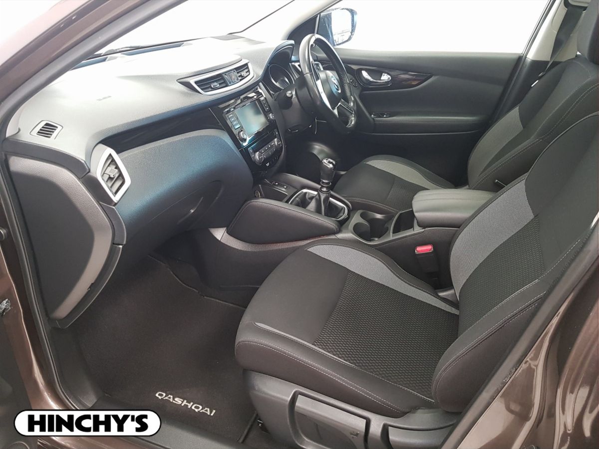 Nissan Nissan QASHQAI201 1.5 DSL SV