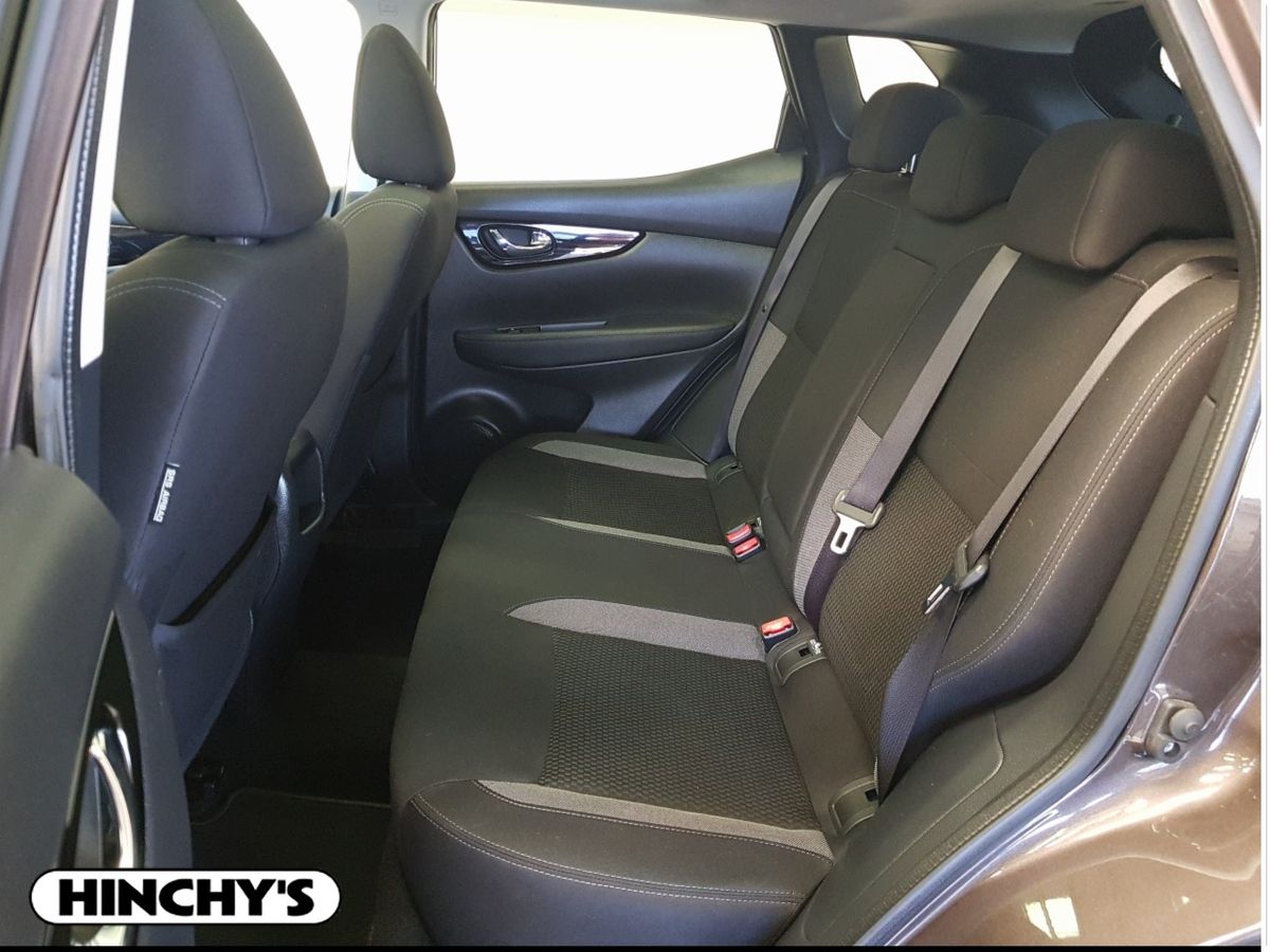 Nissan Nissan QASHQAI201 1.5 DSL SV