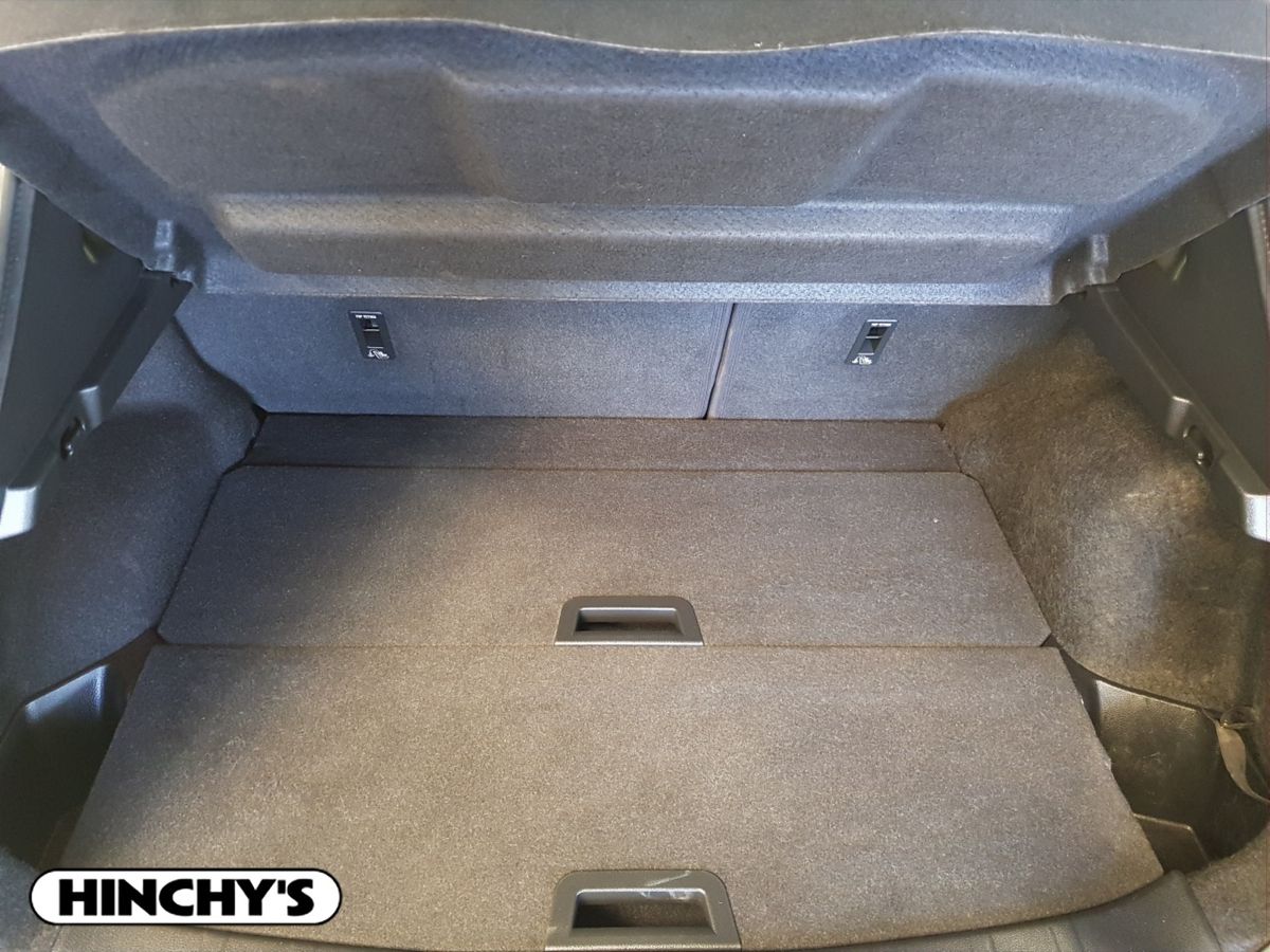 Nissan Nissan QASHQAI201 1.5 DSL SV