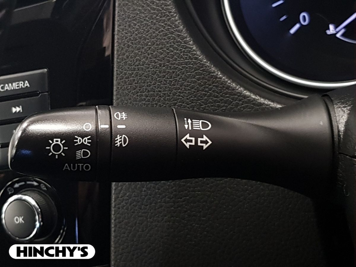 Nissan Nissan QASHQAI201 1.5 DSL SV