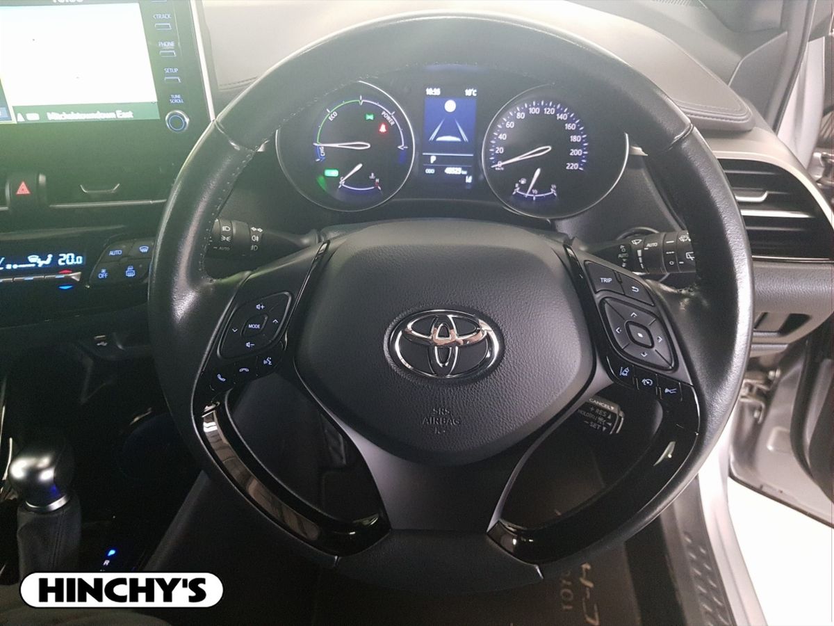 Toyota Toyota C-HR221 1.8 HYBRID SOL