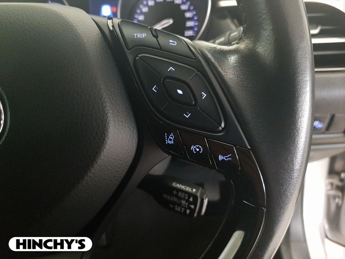 Toyota Toyota C-HR221 1.8 HYBRID SOL