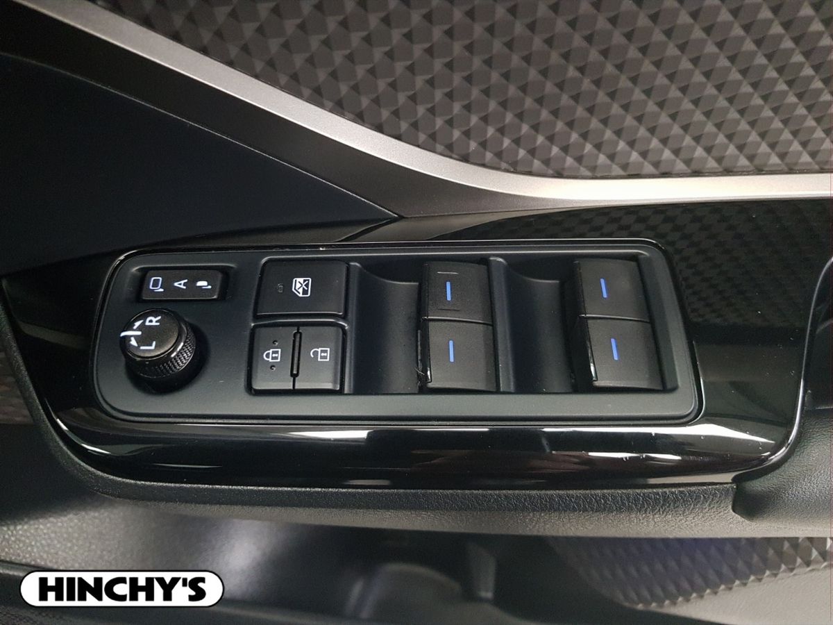 Toyota Toyota C-HR221 1.8 HYBRID SOL