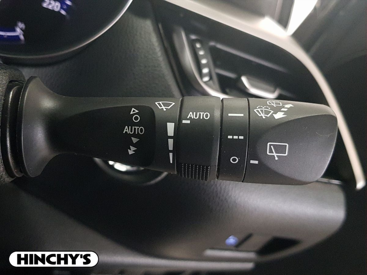 Toyota Toyota C-HR221 1.8 HYBRID SOL