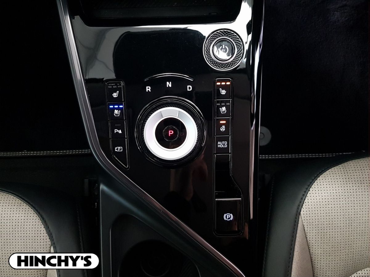 Kia Kia Niro231 Niro EV K4 Grey Cladding