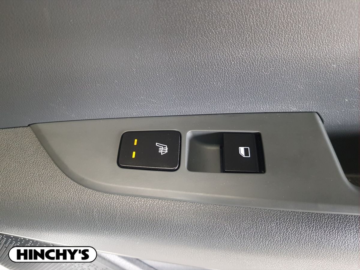 Kia Kia Niro231 Niro EV K4 Grey Cladding