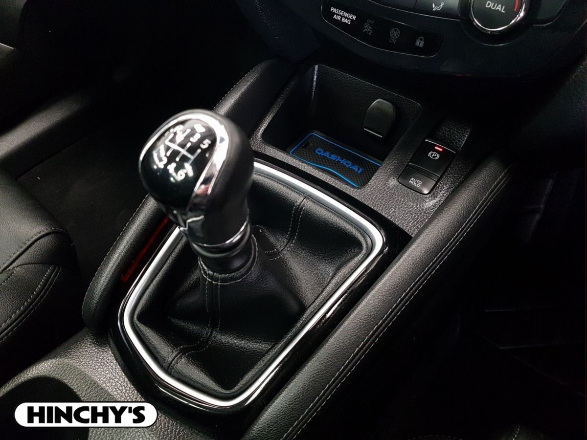 Nissan Nissan QASHQAI191 1.5 DSL SV PREMIUM