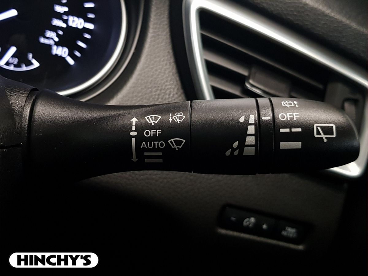 Nissan Nissan QASHQAI191 1.5 DSL SV PREMIUM
