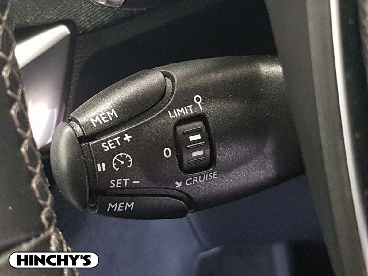 Peugeot Peugeot 3008202 1.2 PureTech 130bhp Auto Allure