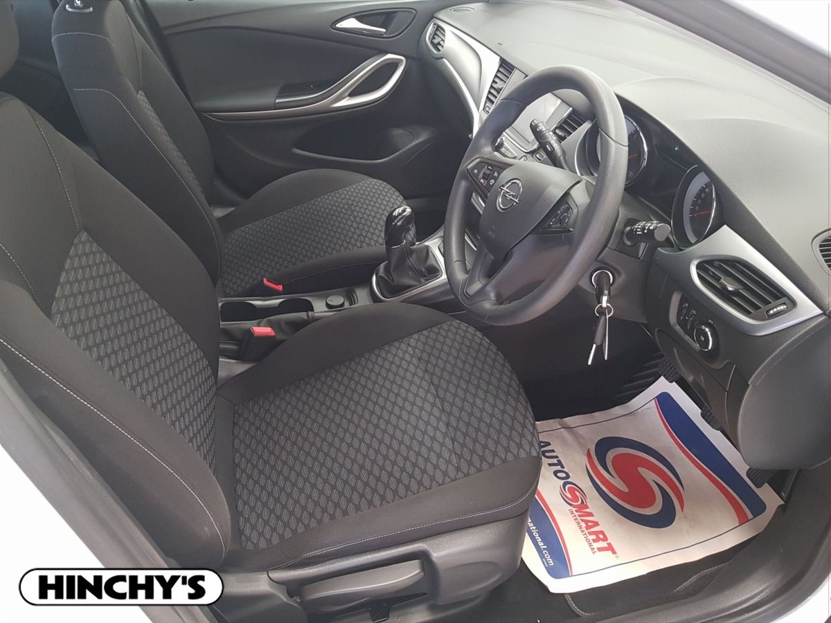 Opel Opel Astra221 SC 1.2 Turbo 110PS 6 Speed