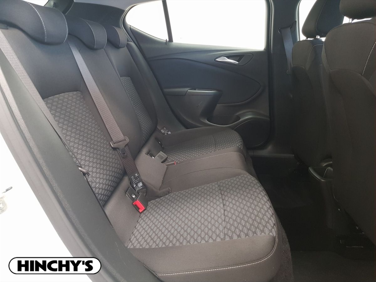Opel Opel Astra221 SC 1.2 Turbo 110PS 6 Speed