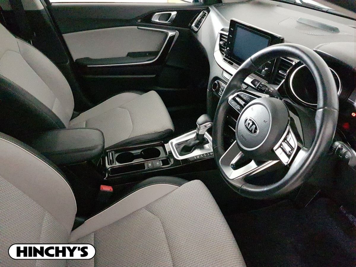 Kia Kia Xceed211 1.6 GDI PHEV Trailer