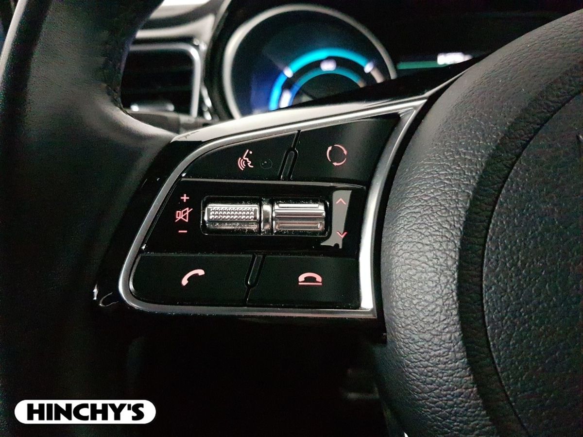 Kia Kia Xceed211 1.6 GDI PHEV Trailer