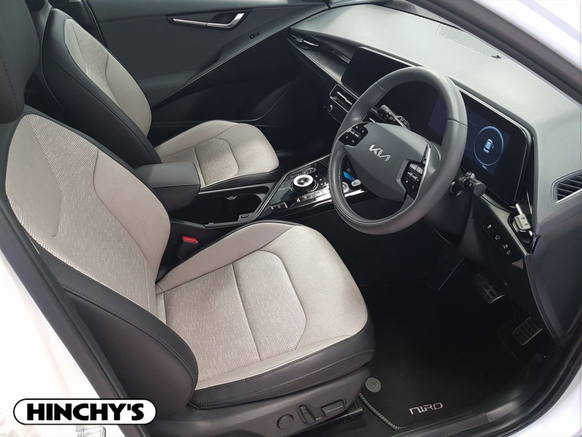 Kia Kia Niro242 Niro EV K4 Grey Cladding
