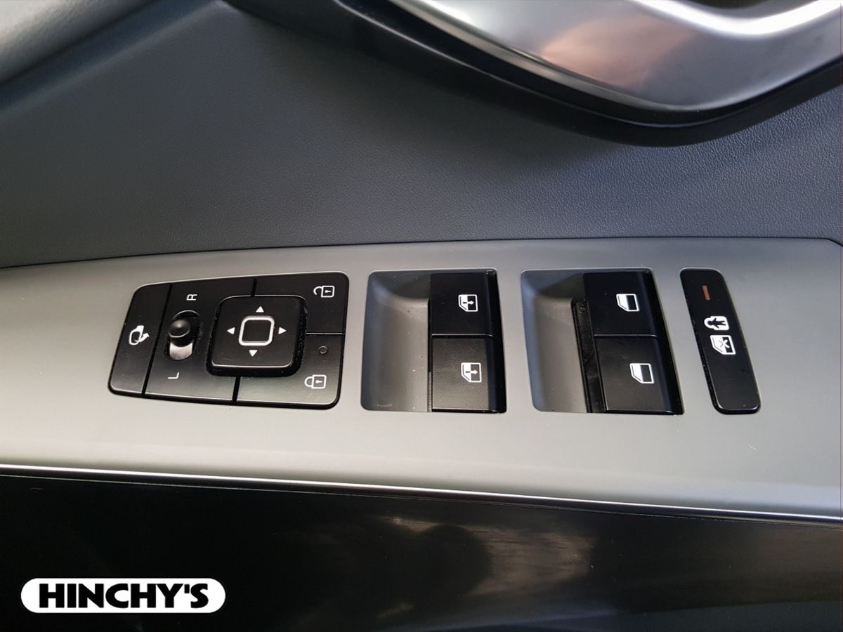 Kia Kia Niro242 Niro EV K4 Grey Cladding