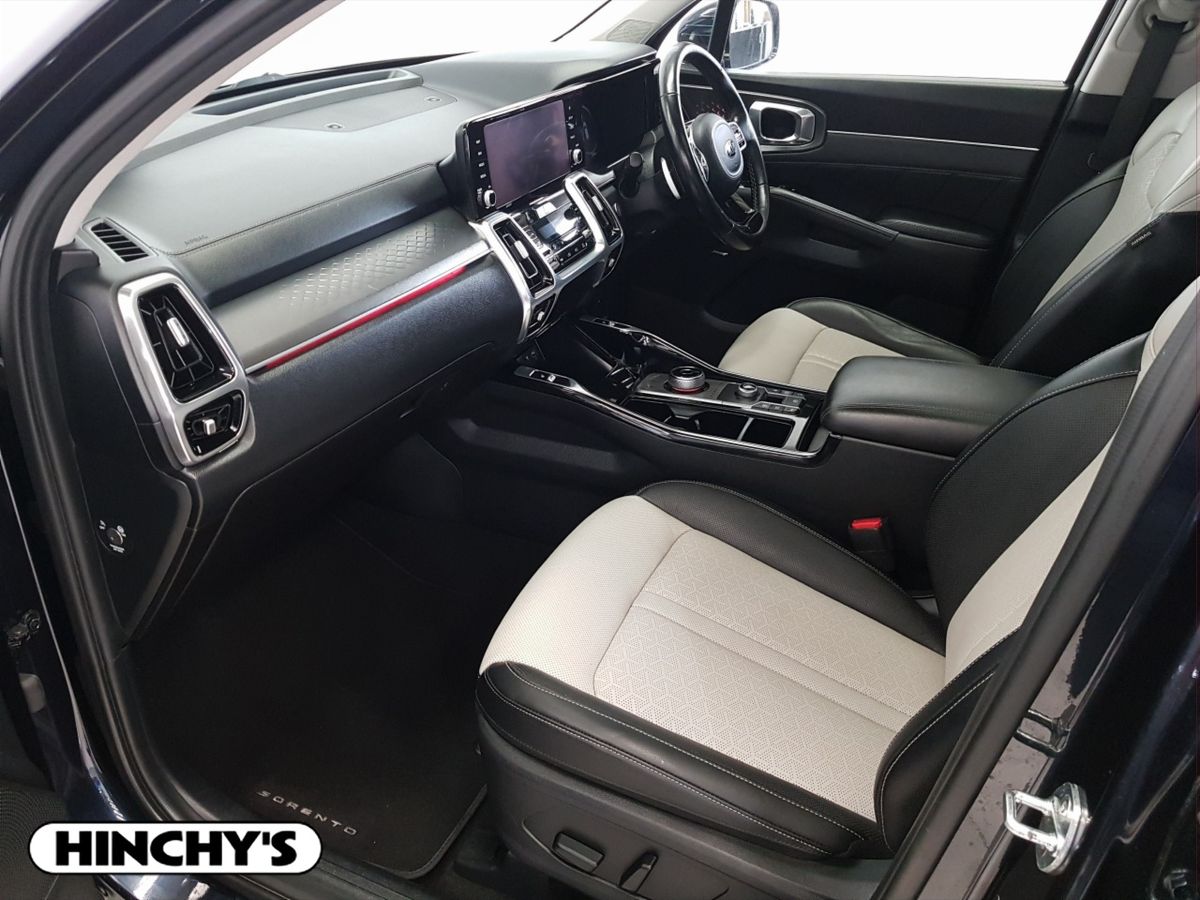Kia Kia Sorento211 2.2 K4 4X2 Diesel 7 seats