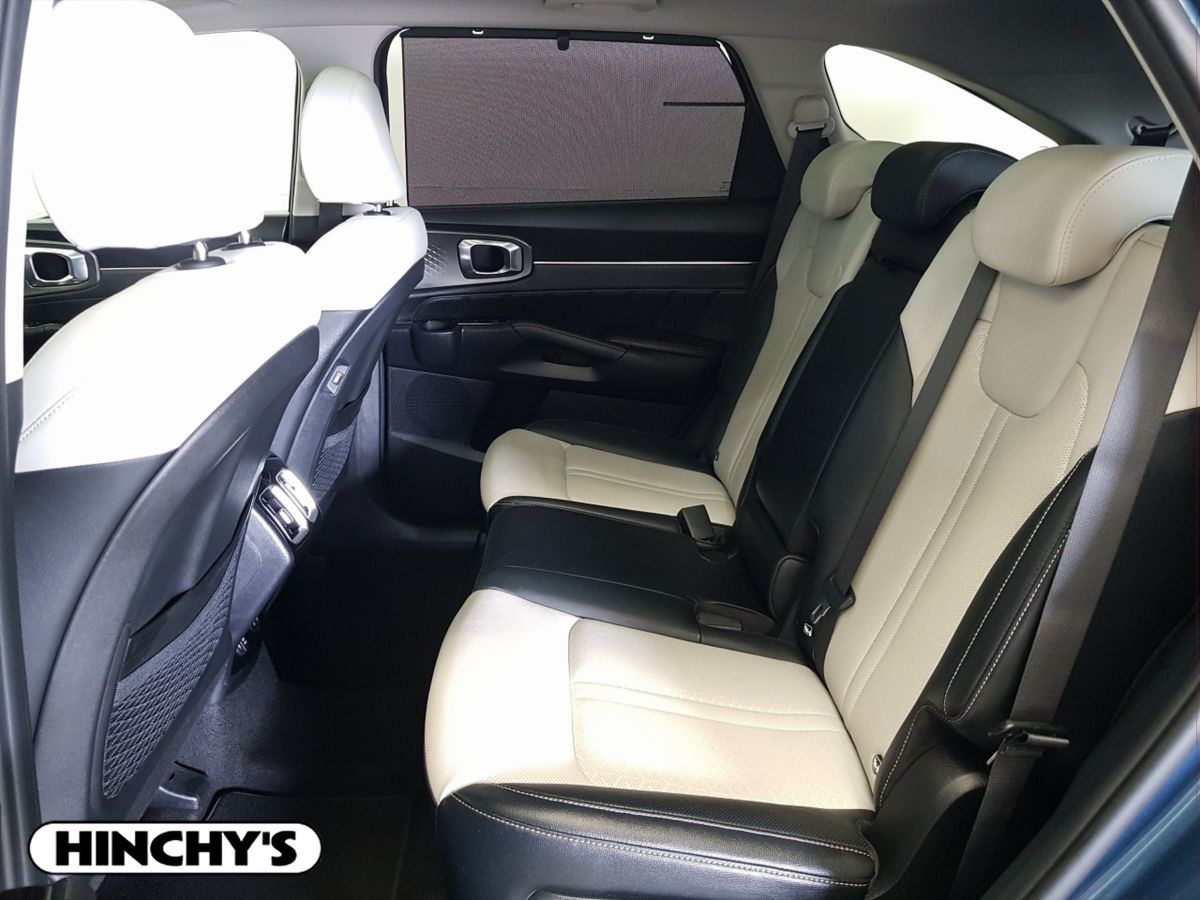 Kia Kia Sorento241 2.2 K3 4X2 Diesel 7 seats
