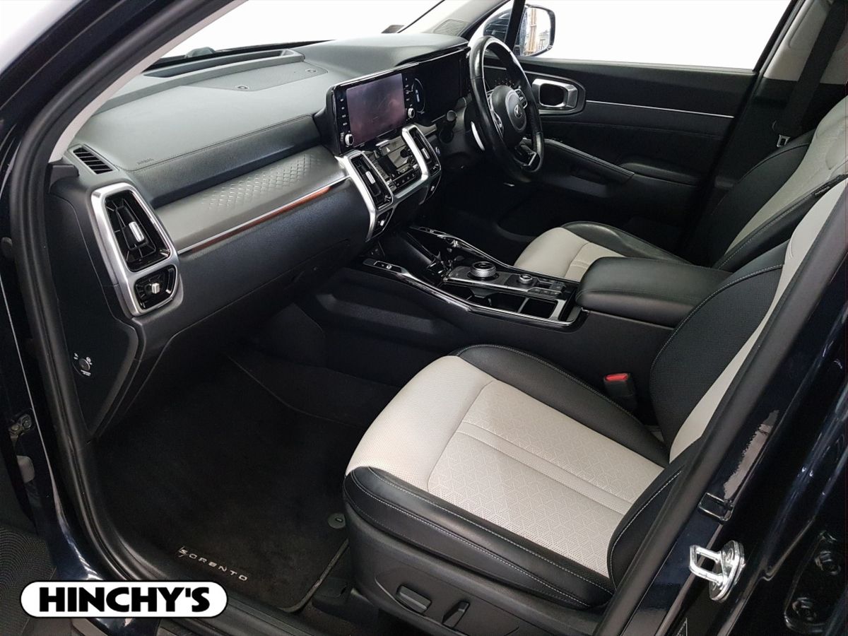Kia Kia Sorento211 2.2 K4 4X2 Diesel 7 seats