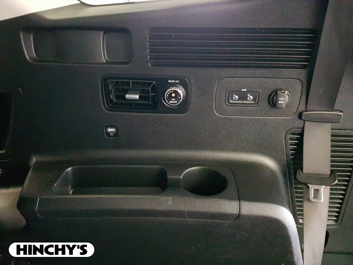 Kia Kia Sorento211 2.2 K4 4X2 Diesel 7 seats