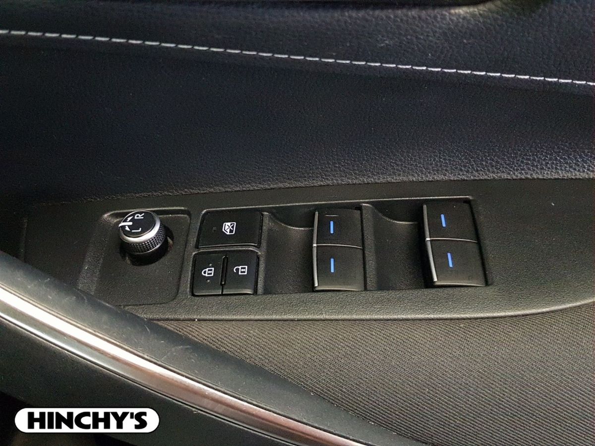 Toyota Toyota Corolla192 1.8 Hybrid Luna Hatchback