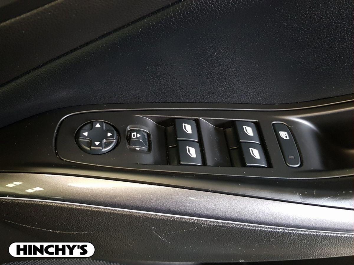 Opel Opel GRANDLAND X201 1.5 Turbo D 130PS 6 Speed Elite