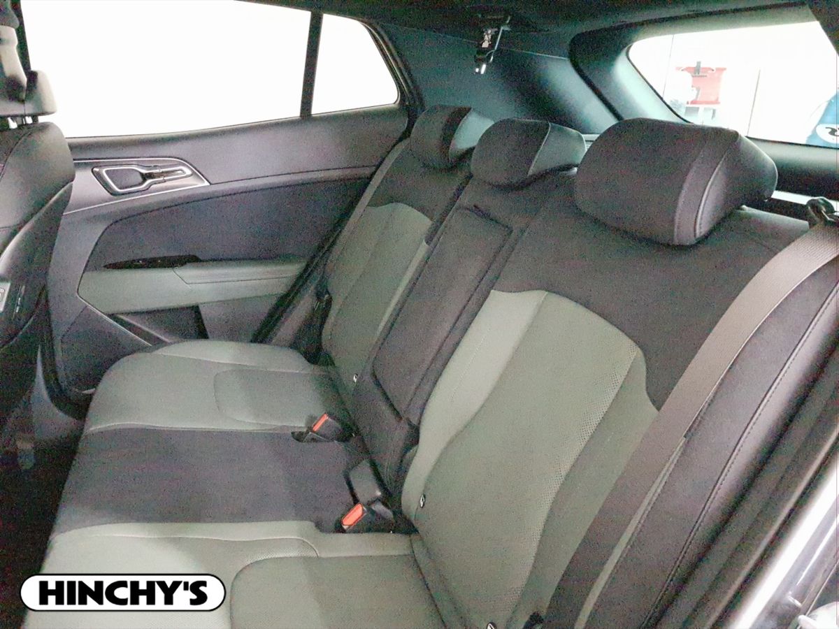 Kia Kia Sportage251 Anniversary Edition HEV 1.6T Petrol 230Hp