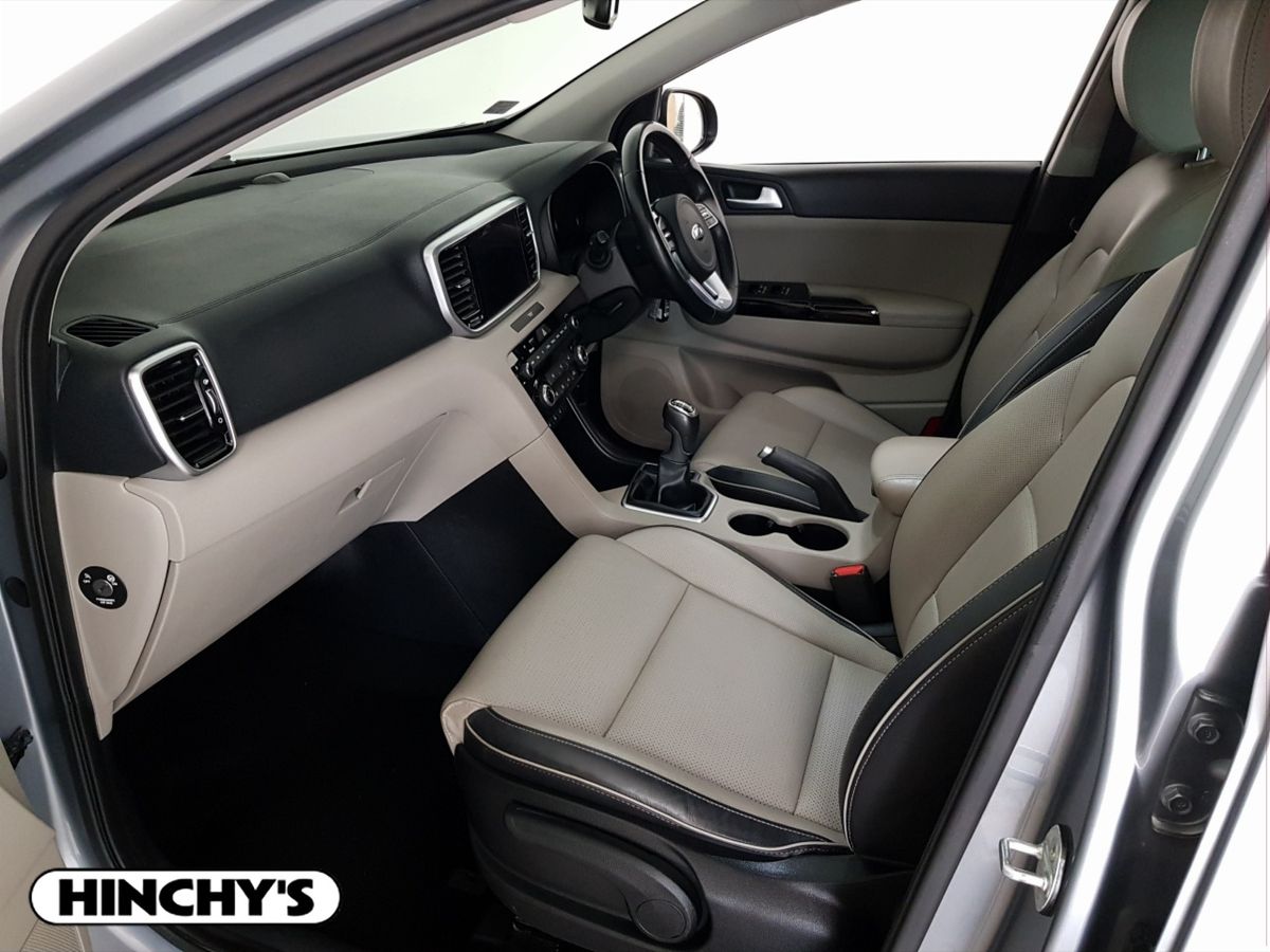 Kia Kia Sportage211 Black Edition - 1.6TD Hybrid